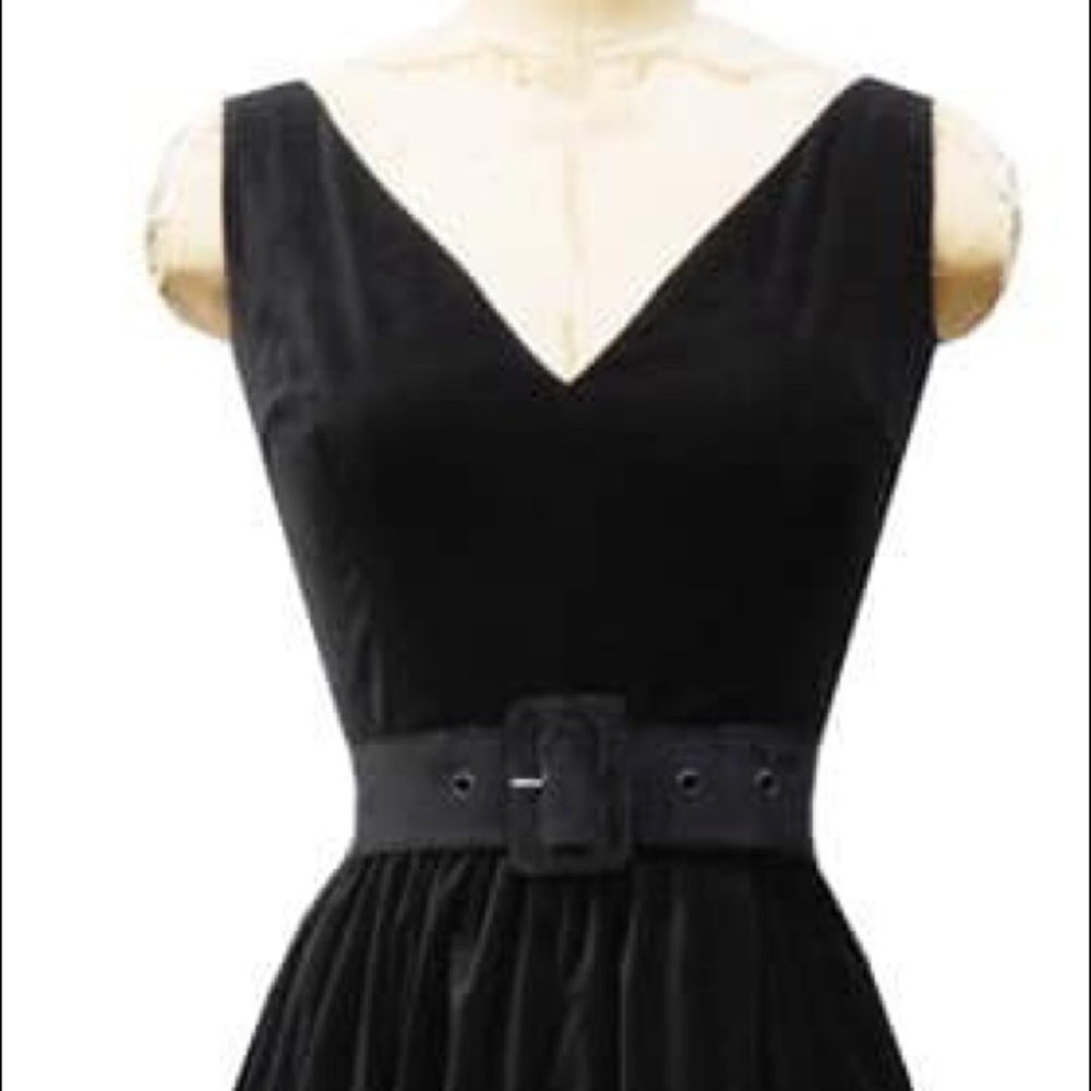 Trashy Diva Velvet Ballerina Size 6